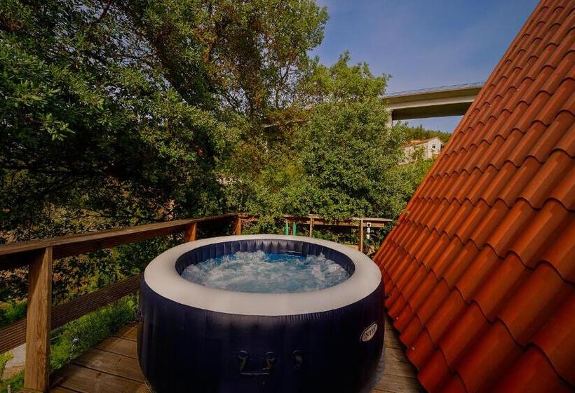 ベッドアンドブレックファースト Arrabia Guest Houses Glamping