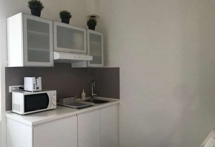 ベッドアンドブレックファースト Borgonove