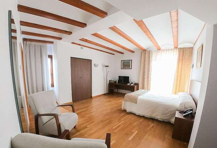 酒店 Palacio Barón De Andilla