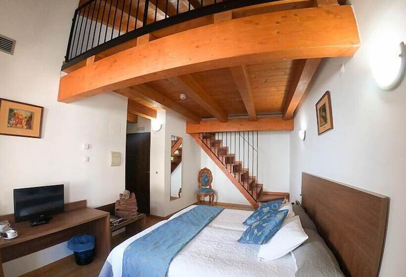 酒店 Palacio Barón De Andilla