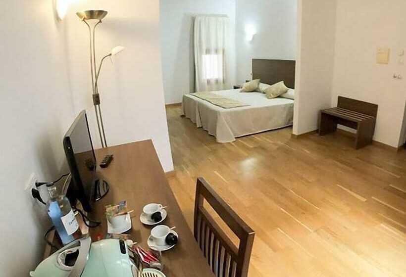 ホテル Palacio Barón De Andilla