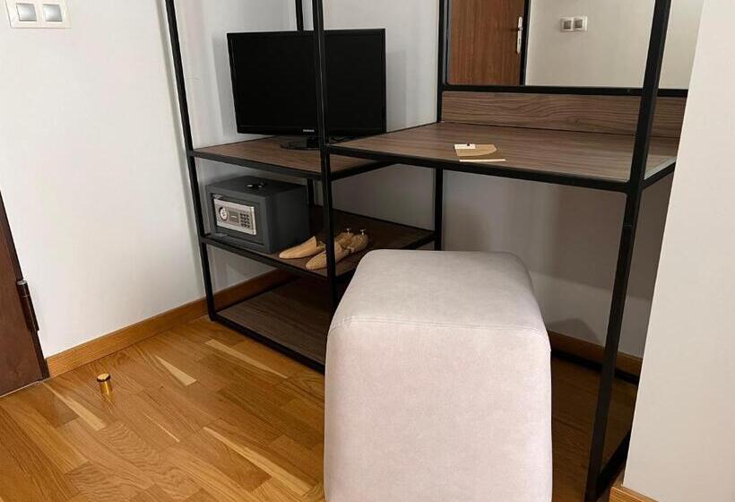 酒店 Palacio Barón De Andilla