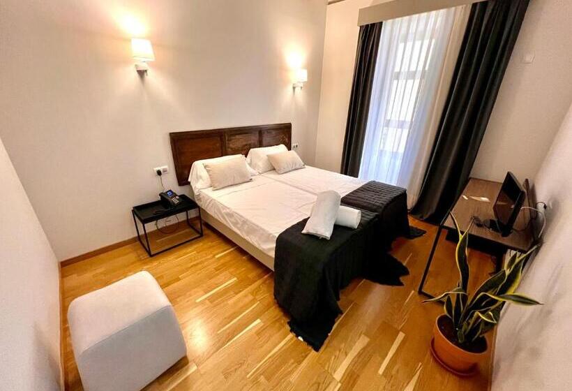 ホテル Palacio Barón De Andilla