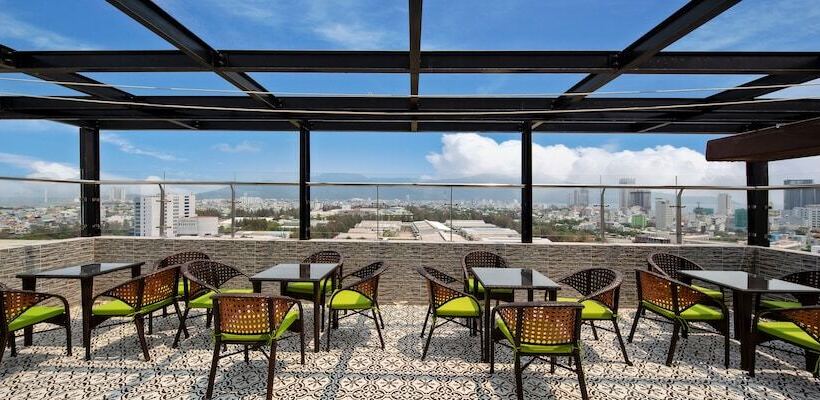 Roliva Hotel & Apartment Danang