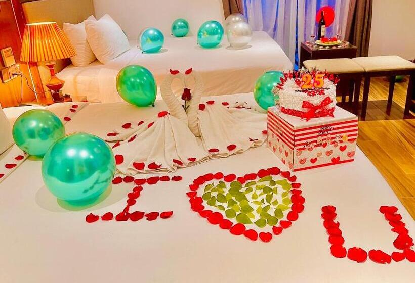 Roliva Hotel & Apartment Danang