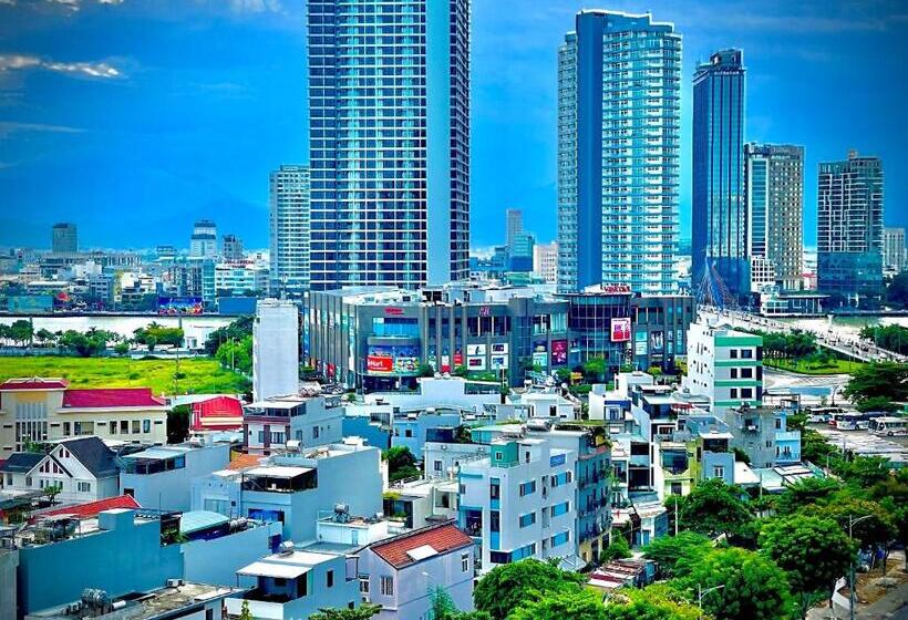 Roliva Hotel & Apartment Danang