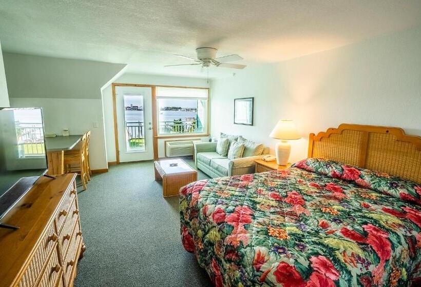 Отель The Ocracoke Harbor Inn