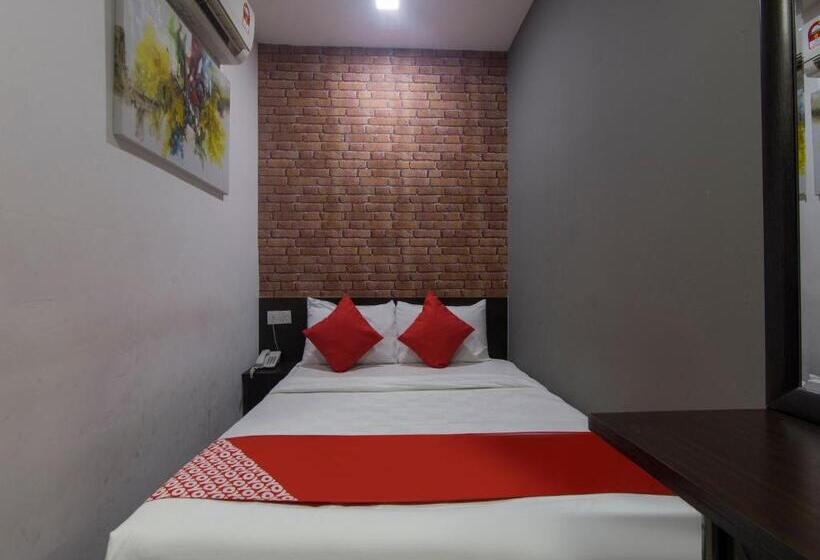 Oyo 876 Hotel Sanctuary