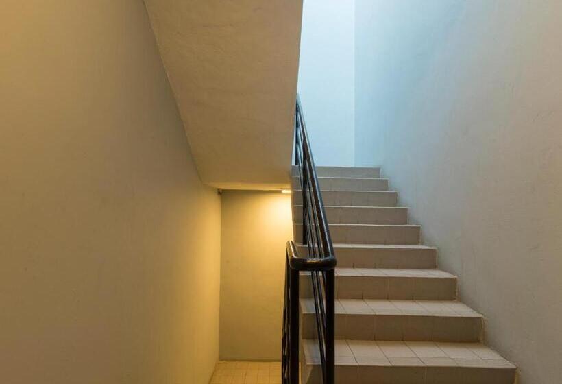 Oyo 876 Hotel Sanctuary