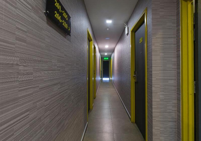 Oyo 876 Hotel Sanctuary