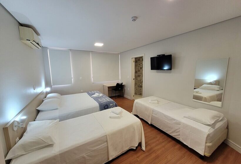 פנסיון Pousada Dos Frades