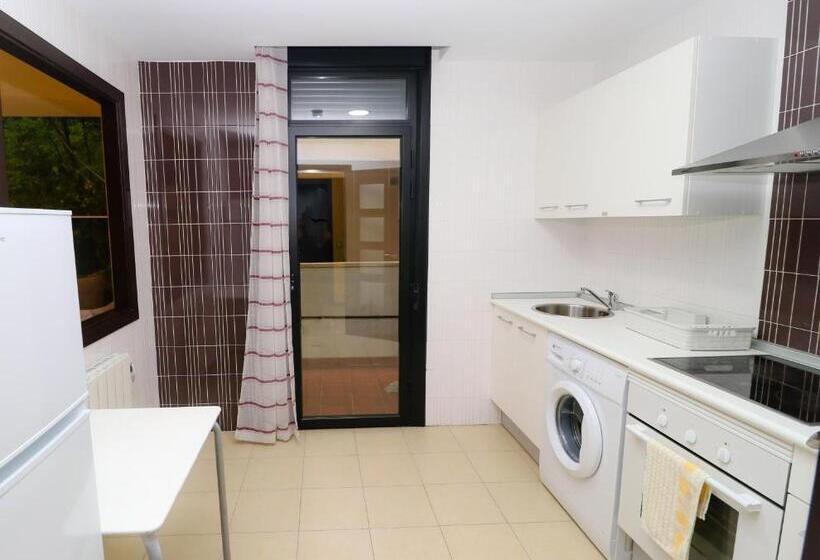 Apartamentos El Retiro De Avellaneda By Retirorural