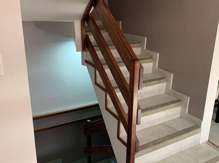 تختخواب و صبحانه Chaperon