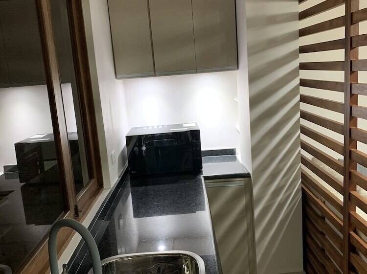 تختخواب و صبحانه Chaperon