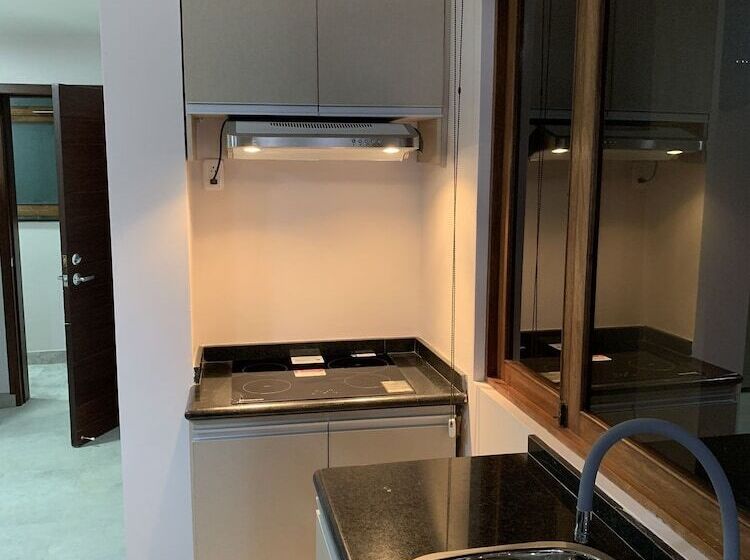 تختخواب و صبحانه Chaperon