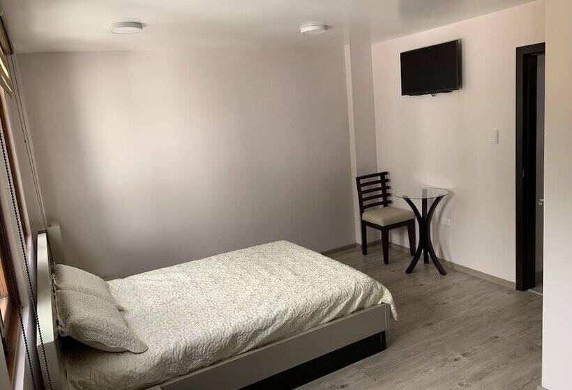 تختخواب و صبحانه Chaperon