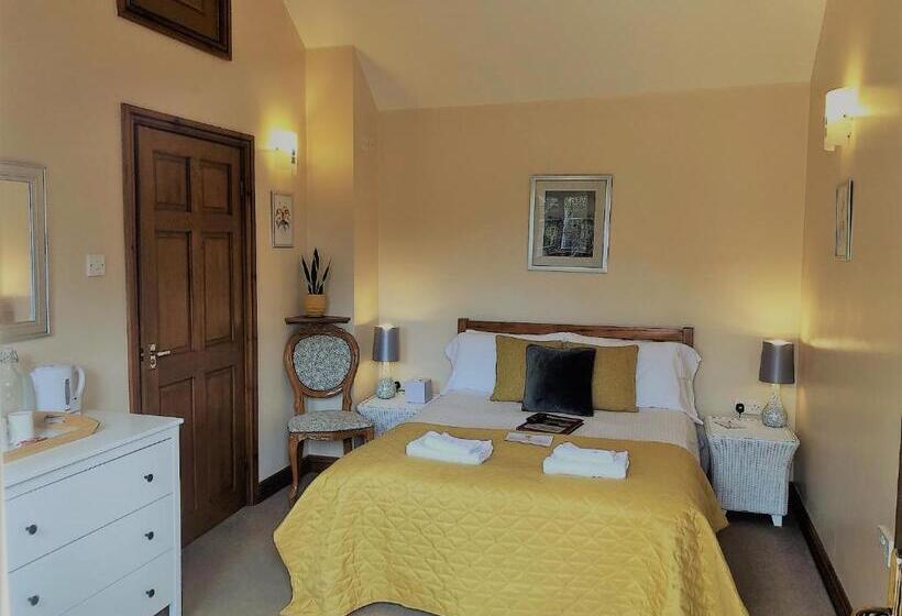 צימר High View Cottage