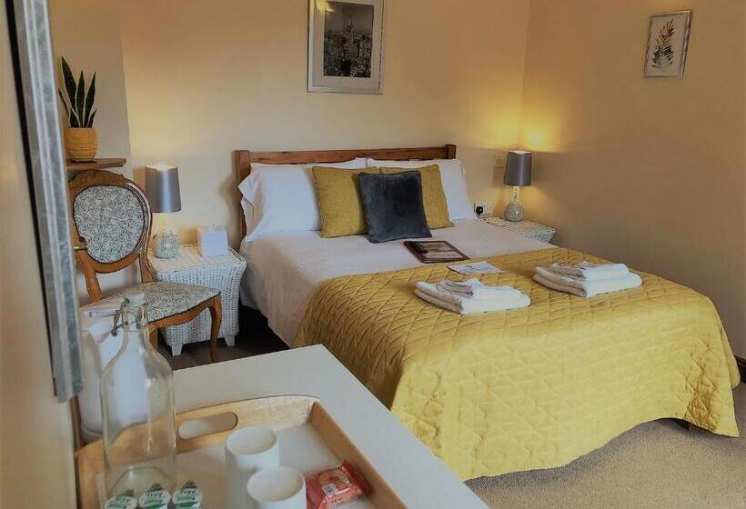 צימר High View Cottage