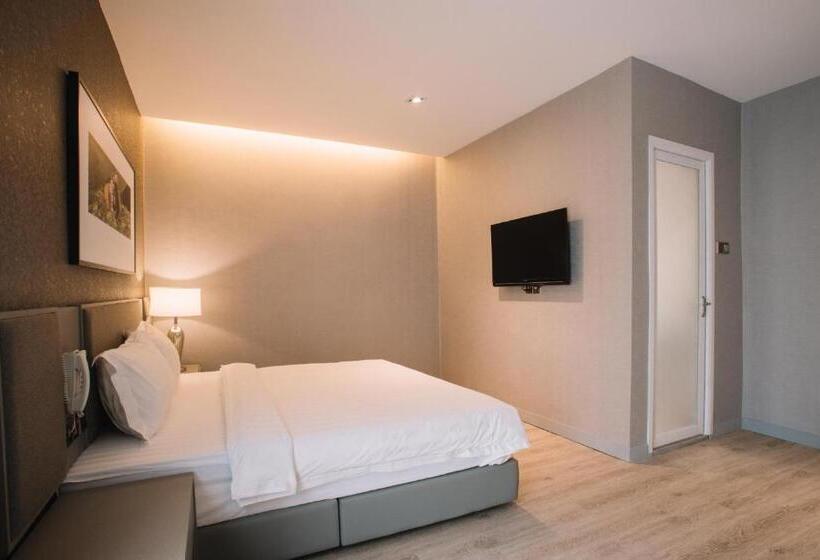 Отель De Cyber Boutique