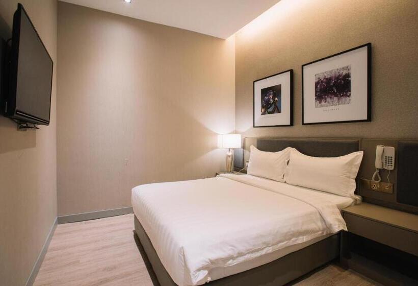 Отель De Cyber Boutique