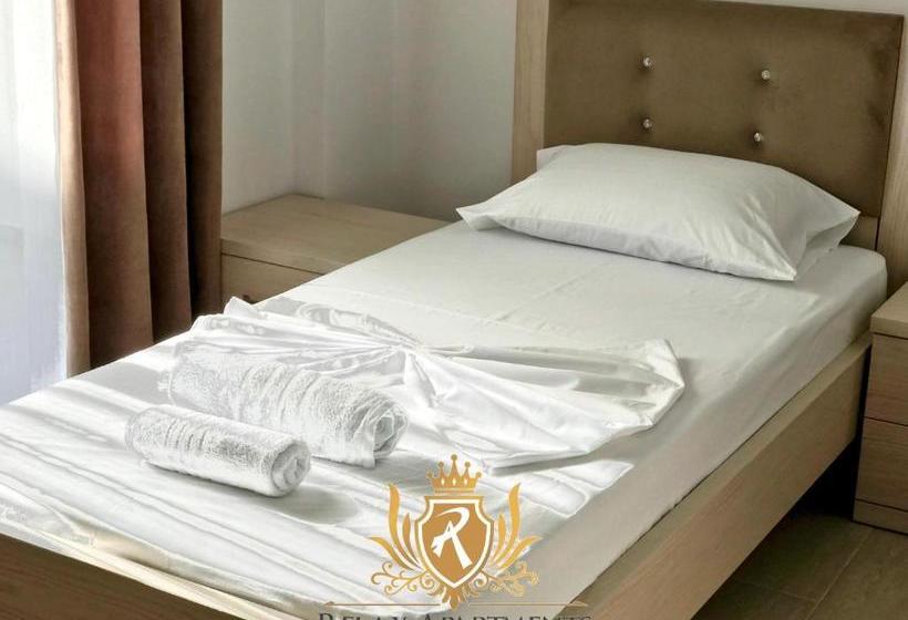 בית מלון כפרי Durmishi Rooms & Apartments & Beach