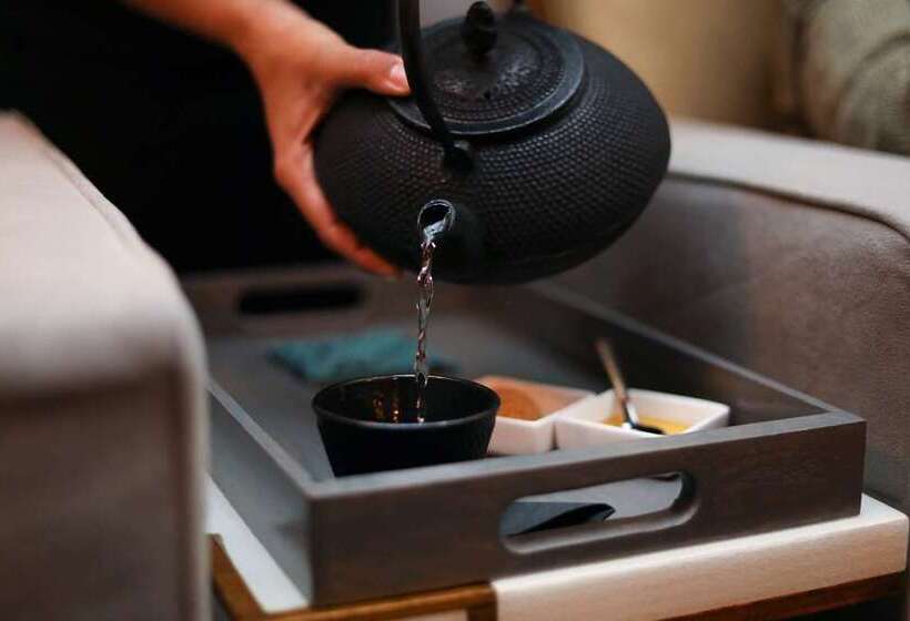 هتل Embassy Suites By Hilton Knoxville Downtown