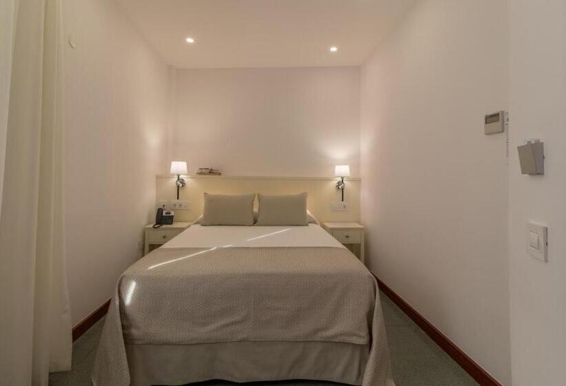 هتل Emblemático Holiday Time