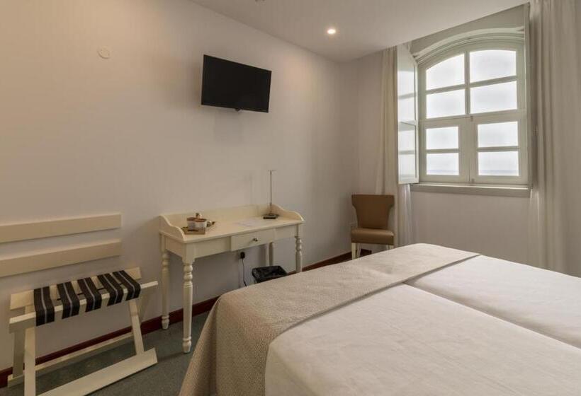 هتل Emblemático Holiday Time