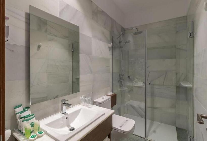 هتل Emblemático Holiday Time