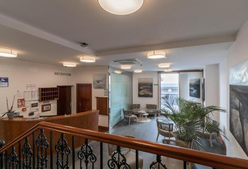 هتل Emblemático Holiday Time