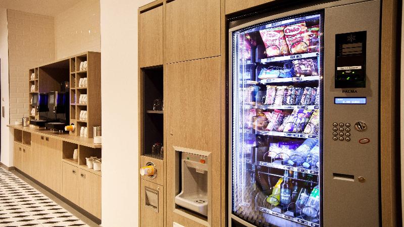 Отель Holiday Inn Express   Saarbrücken, An Ihg