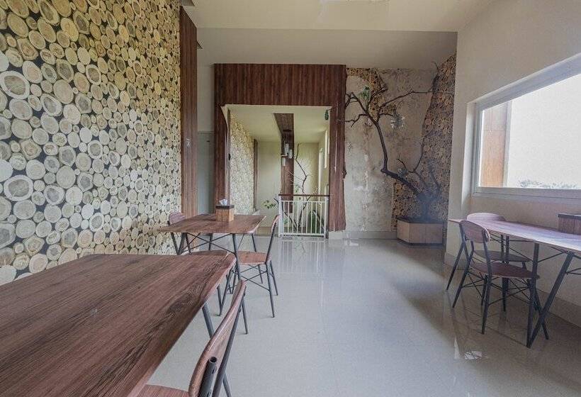 هتل Jepun Guest House