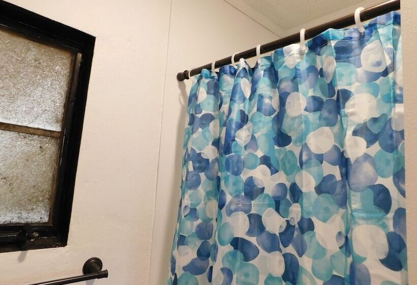 酒店 Spruce Pine Inn