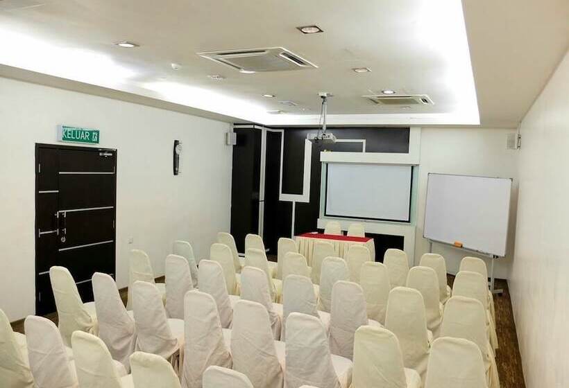 Отель Streetview