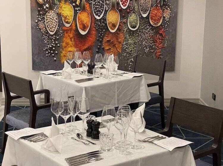 Swiss Belhotel Napier