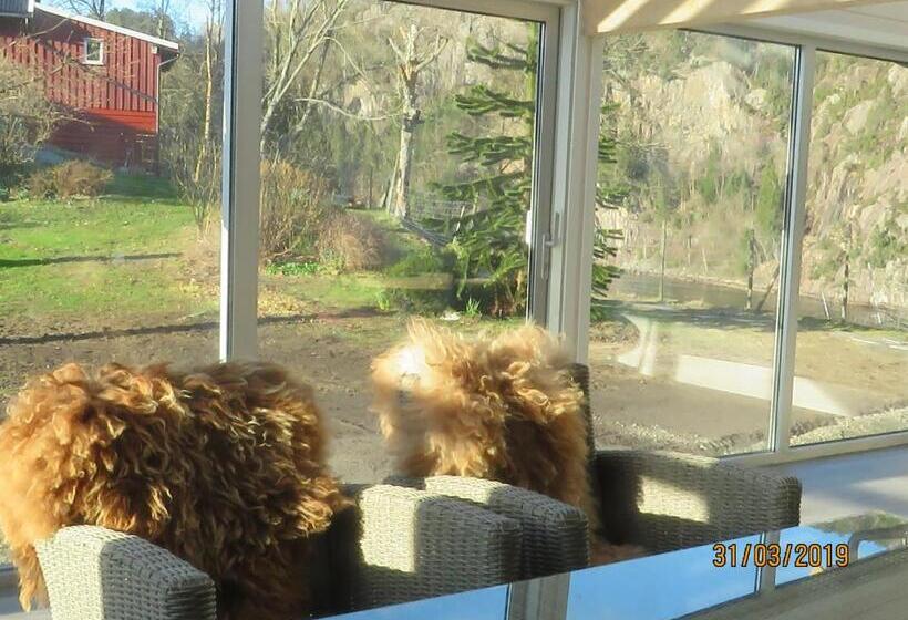 ペンション øvstefjellså Gård &aktivitet Senter