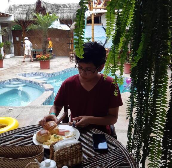 پانسیون Weekendhostal