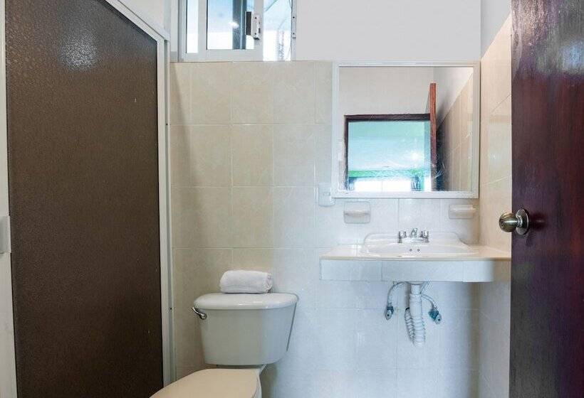 ホテル El Faisan Y El Venado