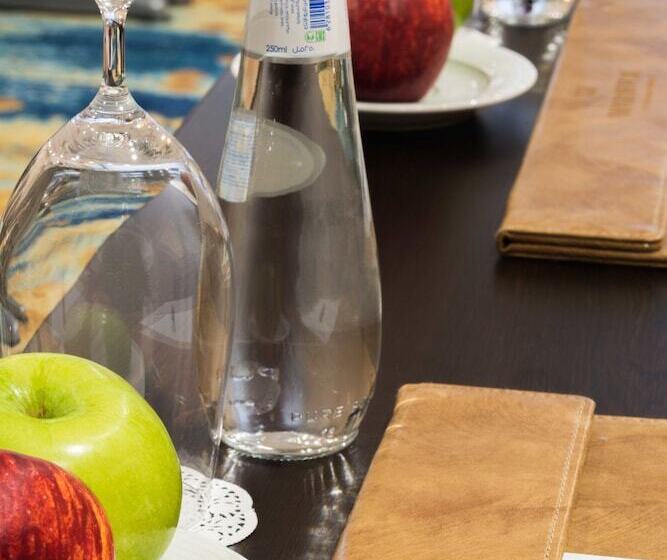 هتل Naviti Warwick Dammam