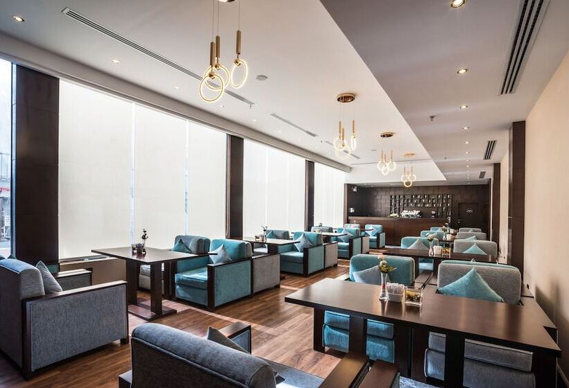 هتل Naviti Warwick Dammam