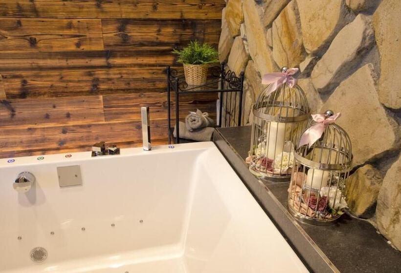 Отель Rezidence Pihel