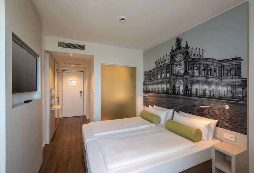 酒店 Super 8 By Wyndham Dresden