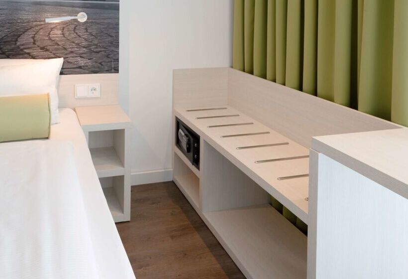 酒店 Super 8 By Wyndham Dresden