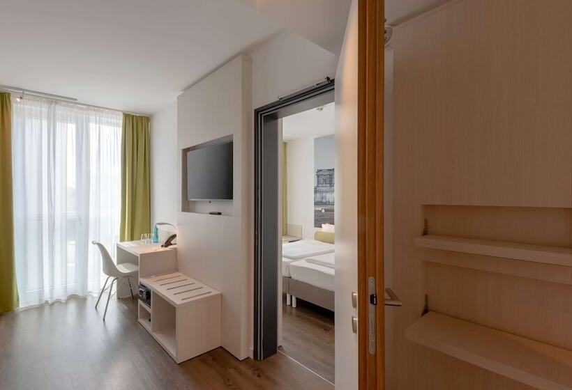 酒店 Super 8 By Wyndham Dresden