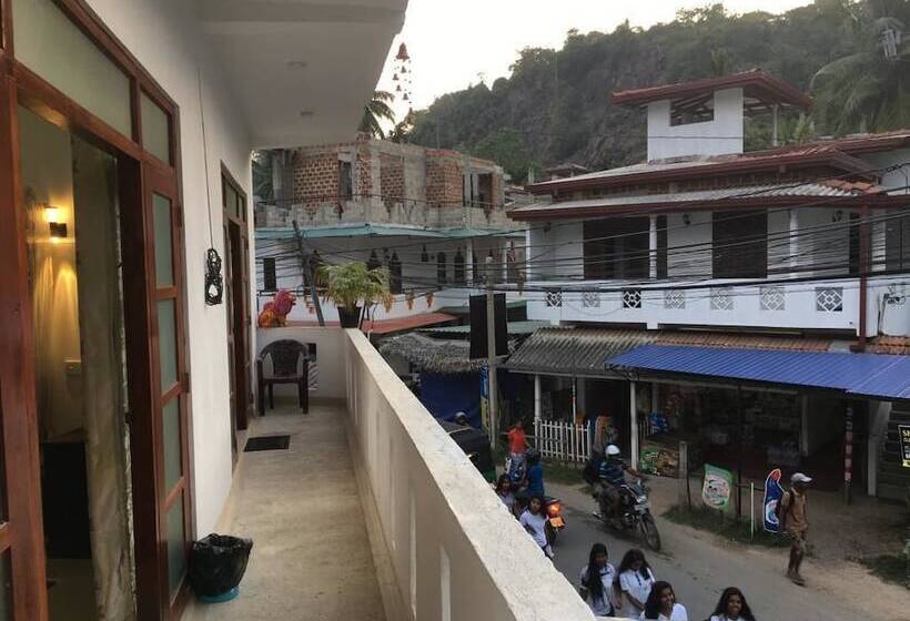 ペンション Galle Fantacy