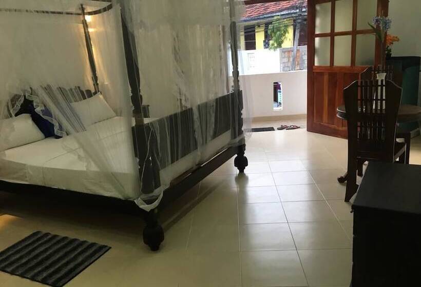 ペンション Galle Fantacy