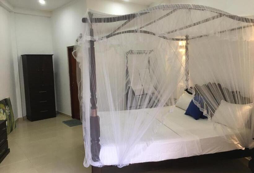 ペンション Galle Fantacy