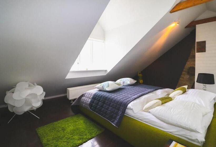 پانسیون Hoepfner And Tulinius Historical Houses