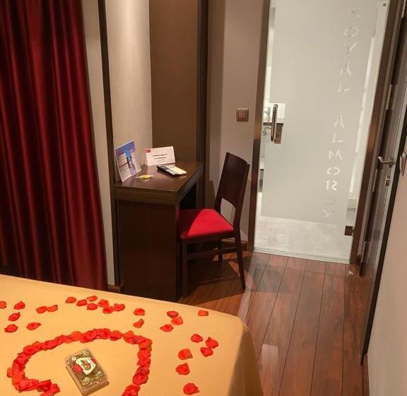 بنسيون Hostal Royal Almorox