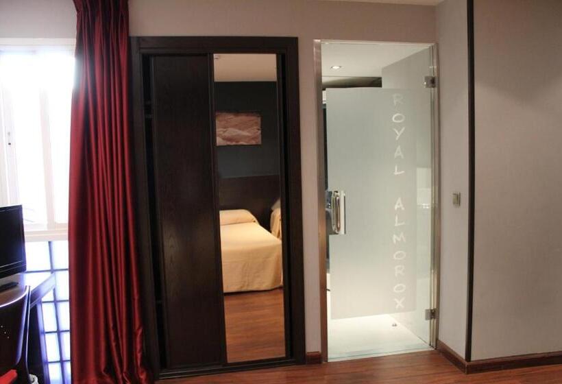 ペンション Hostal Royal Almorox